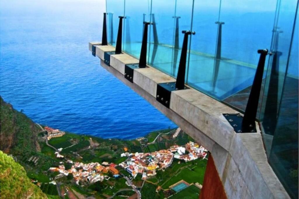 Telemaco Blue Apartment Agulo Luaran gambar